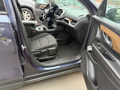 Used 2019 GMC Terrain SLE w/ Driver Convenience Package image 13