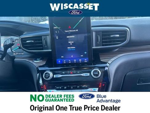 Certified 2022 Ford Explorer Limited w/ Limited Technology Package image 7