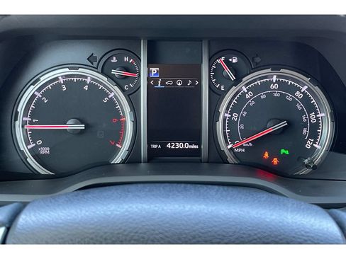 Used 2023 Toyota 4Runner Limited RWD image 40