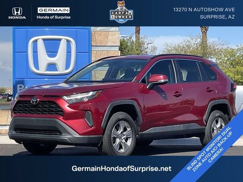 Used 2022 Toyota RAV4 XLE FWD image 1