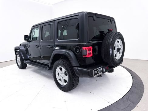 Used 2021 Jeep Wrangler Unlimited Sport AWD/4WD image 15