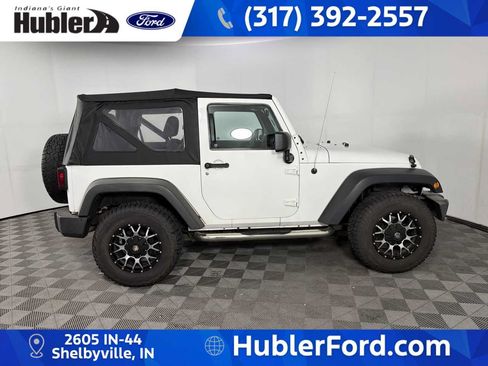 Used 2013 Jeep Wrangler Sport AWD/4WD image 9