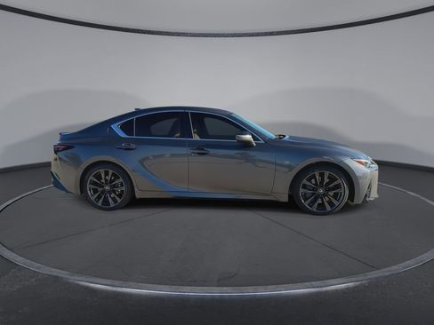 Used 2024 Lexus IS 350 F Sport RWD image 9