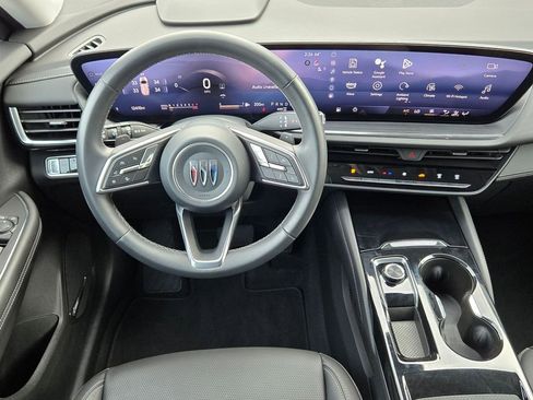 Used 2025 Buick Envision Preferred image 13