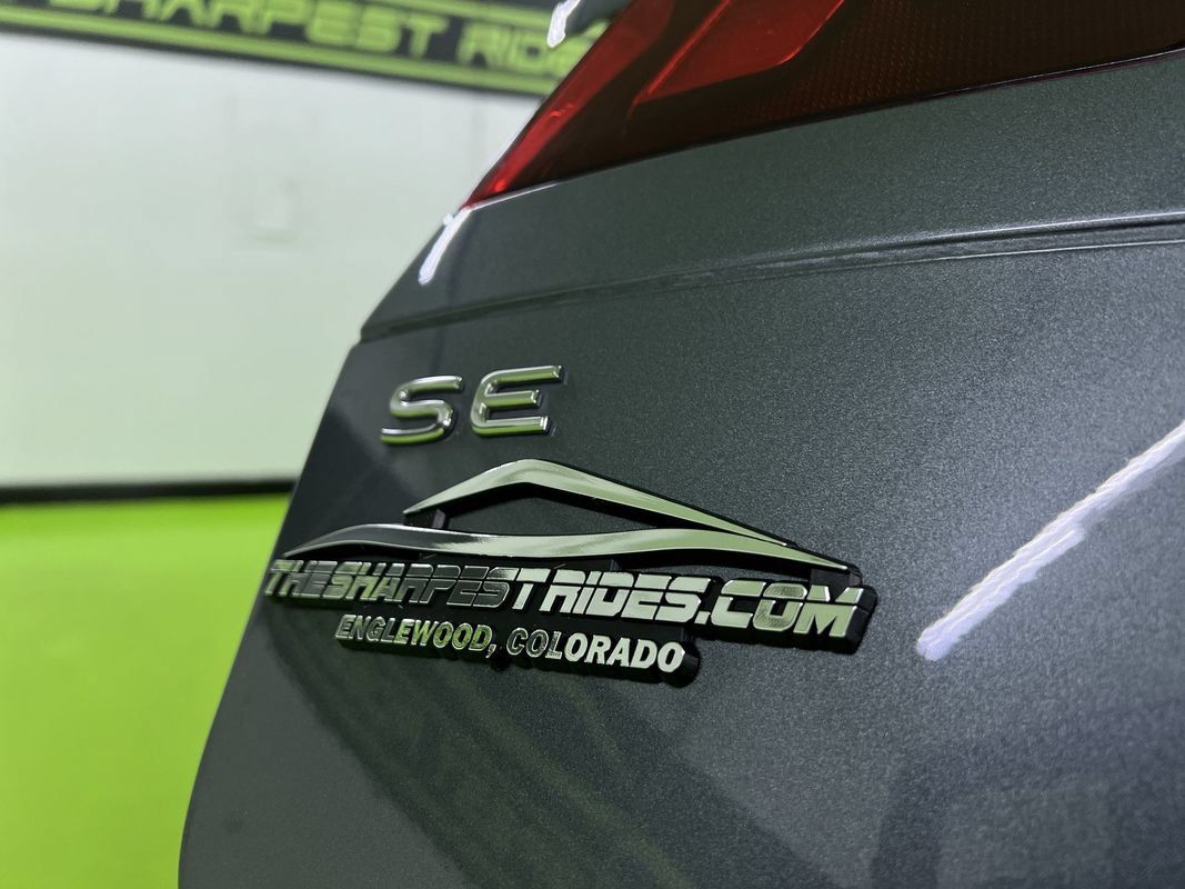 Used 2024 Volkswagen Tiguan SE R-Line AWD/4WD image 12