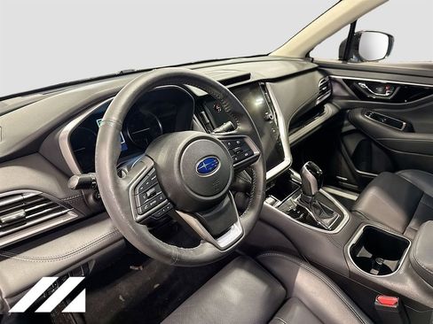 Used 2023 Subaru Outback Limited AWD/4WD image 9