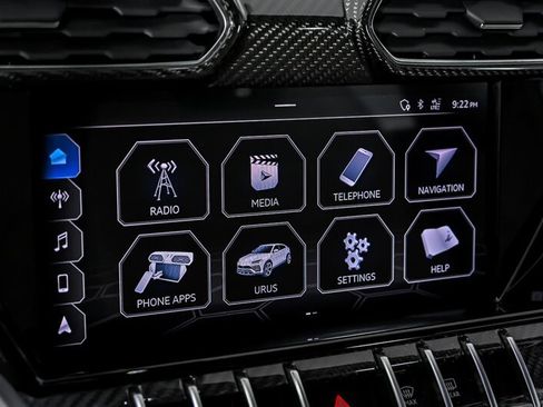 Used 2020 Lamborghini Urus AWD/4WD image 31
