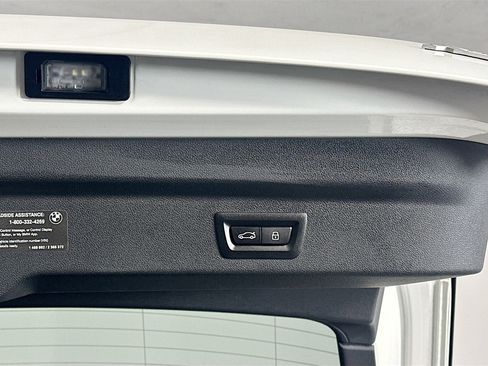 Used 2025 BMW X2 xDrive28i w/ Convenience Package image 32