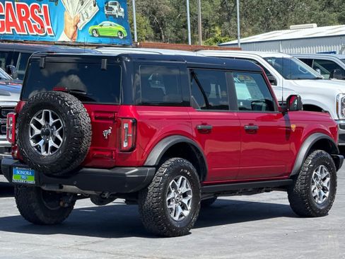 Certified 2025 Ford Bronco Badlands AWD/4WD image 4