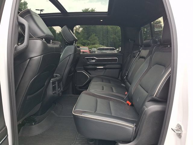 Used 2024 RAM 1500 Laramie AWD/4WD image 10