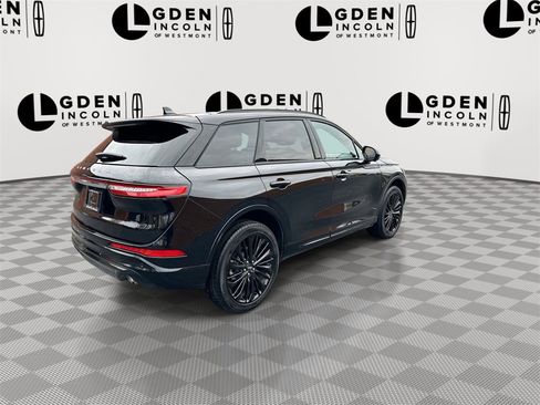 Certified 2023 Lincoln Corsair Reserve w/ Equipment Group 201A image 8