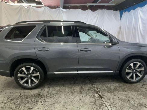 Used 2023 Honda Pilot Elite image 9