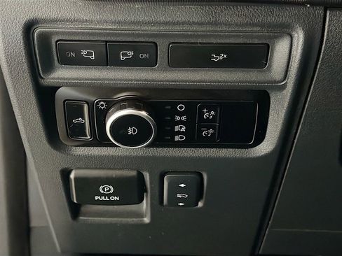 Used 2024 Ford F150 Lariat w/ Equipment Group 502A High AWD/4WD image 5