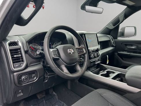 New 2026 RAM 1500 Express AWD/4WD image 26