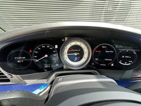 Certified 2025 Porsche 911 Turbo AWD/4WD image 24