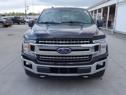 Used 2018 Ford F150 XLT w/ Equipment Group 302A Luxury AWD/4WD image 3