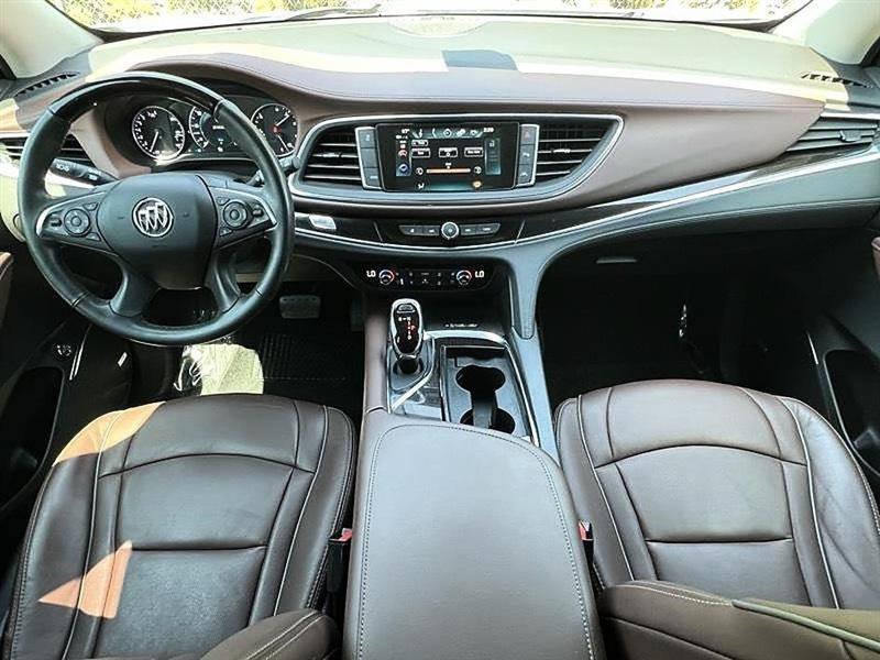 Used 2019 Buick Enclave Avenir w/ Avenir Technology Package FWD image 20