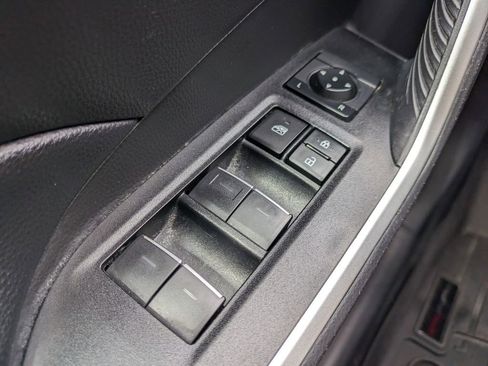 Used 2023 Toyota RAV4 XLE FWD image 22