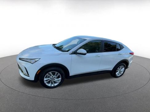 Used 2025 Buick Envista Preferred FWD image 6