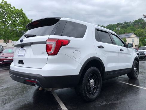Used 2017 Ford Explorer 4WD Police Interceptor image 6