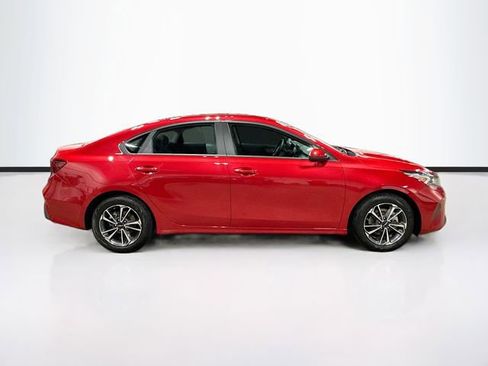 Used 2023 Kia Forte LXS FWD image 8