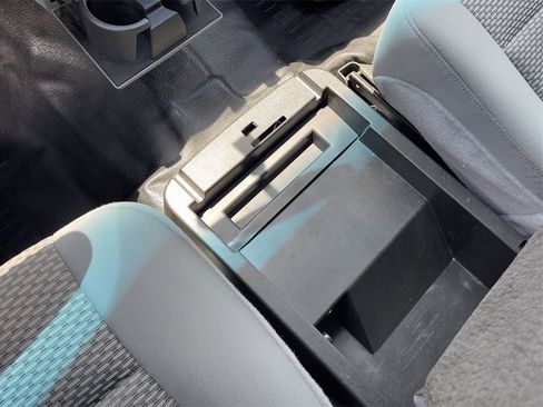 Used 2013 Ford F450 XL w/ PWR Equipment Group image 29