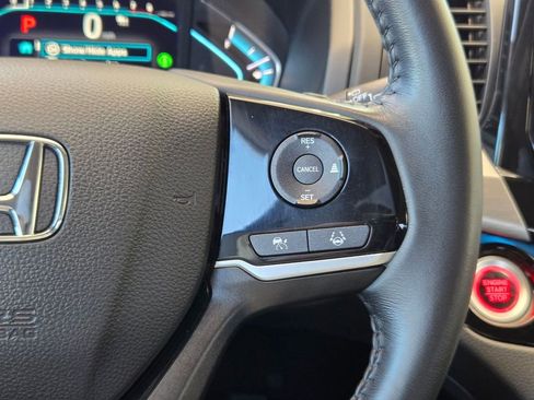 Used 2024 Honda Odyssey Touring image 23