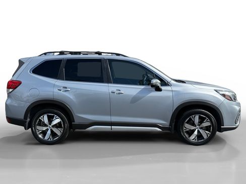 Used 2020 Subaru Forester Touring AWD/4WD image 6