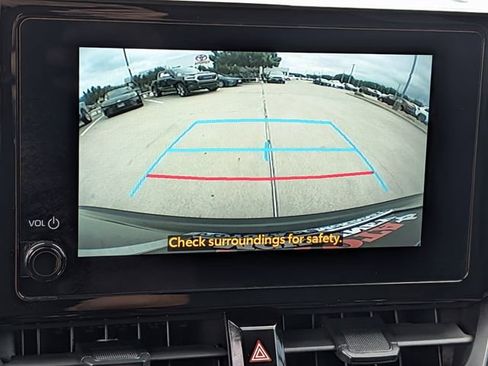 Used 2023 Toyota Corolla Cross LE FWD image 18