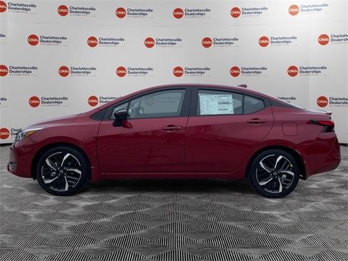 New 2025 Nissan Versa SR w/ Trunk Package image 2