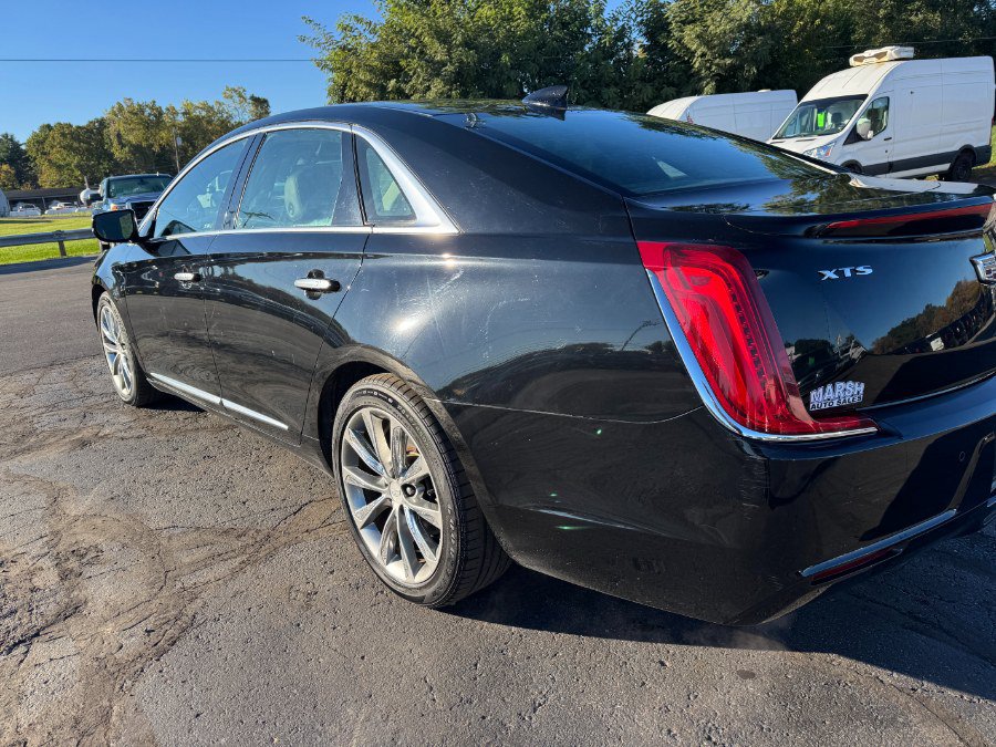 Used 2018 Cadillac XTS FWD image 10
