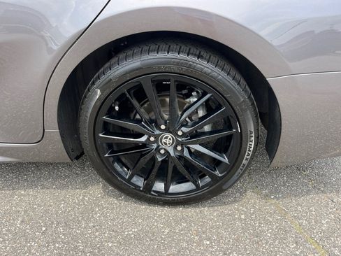 Used 2022 Toyota Camry XSE FWD image 24