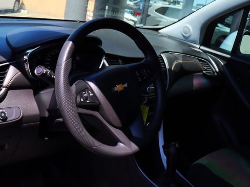 Used 2020 Chevrolet Trax LS w/ Tint and Cruise Package FWD image 38