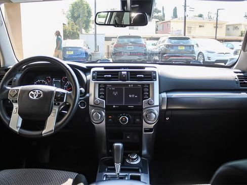 Used 2022 Toyota 4Runner SR5 image 14