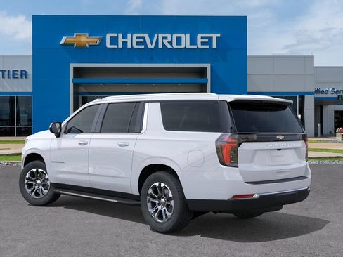 New 2026 Chevrolet Suburban LS RWD image 3
