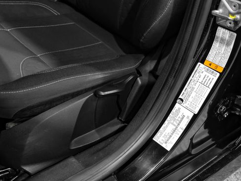 Used 2017 Ford Fiesta ST FWD image 31