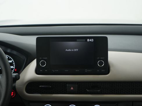 Used 2023 Honda HR-V LX image 15