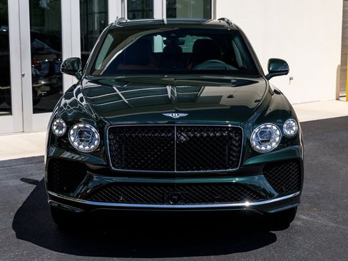 New 2026 Bentley Bentayga AWD/4WD image 5
