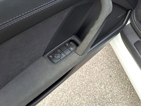 Certified 2024 Porsche 911 Carrera GTS image 18