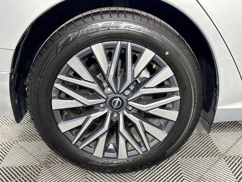 Used 2023 Nissan Altima 2.5 SV FWD image 32