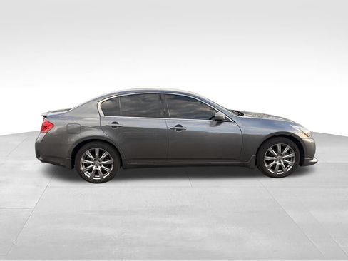 Used 2011 INFINITI G37 x Sedan AWD/4WD image 11