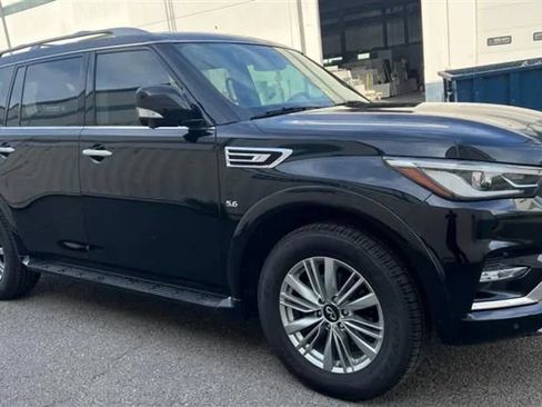 Used 2019 INFINITI QX80 Luxe w/ 22" Wheel Package RWD image 17