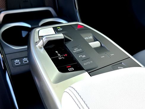 New 2026 BMW X1 xDrive28i w/ Technology Package image 13