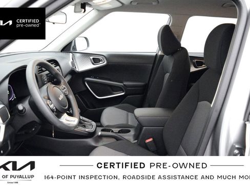 Certified 2025 Kia Soul LX FWD image 11