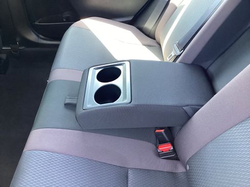 Certified 2018 Toyota Corolla LE FWD image 15