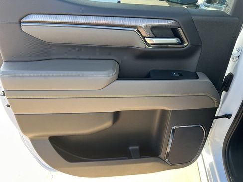 Certified 2025 Chevrolet Silverado 1500 ZR2 w/ ZR2 Bison Edition image 19