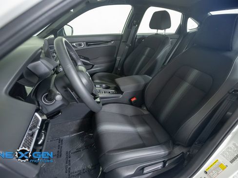 Used 2026 Honda Civic Sport image 24