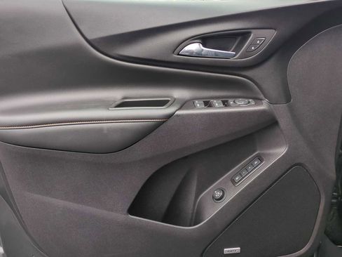 Used 2020 Chevrolet Equinox Premier image 10