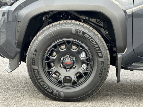 New 2025 Toyota 4Runner TRD Off-Road Premium image 35