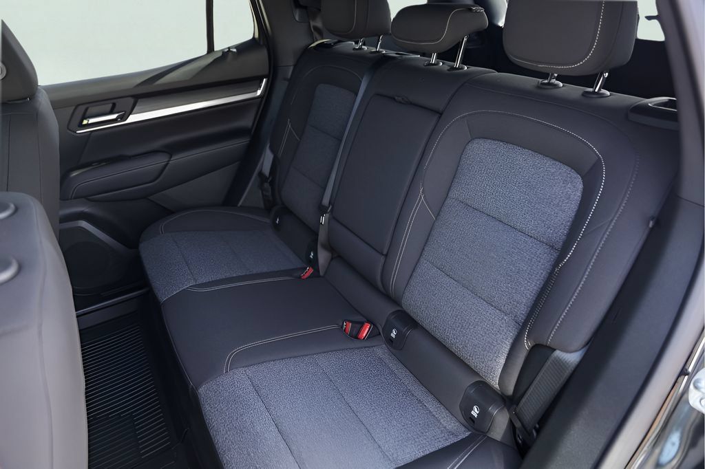 Used 2026 GMC Terrain Elevation w/ Technology Package II FWD image 24